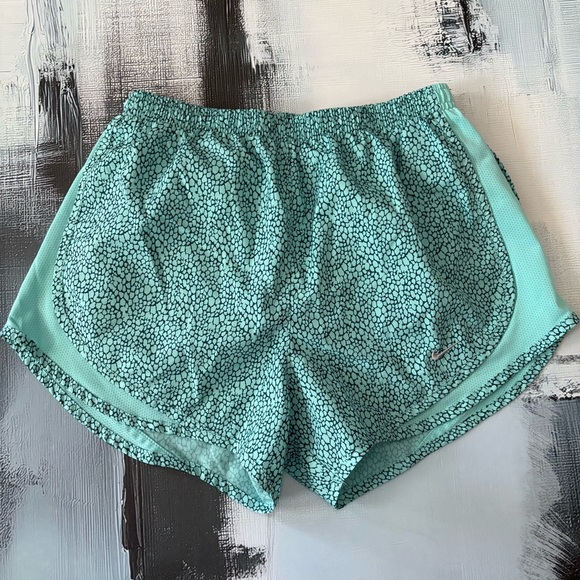 Nike Dri-FIT Tempo Running Shorts Women’s Small Aqua Blue Animal Print - Picture 1 of 5